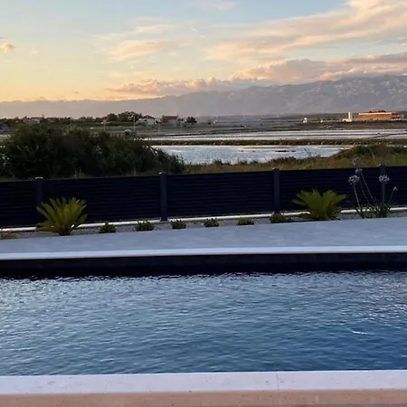 Dona Hébergement de vacances *