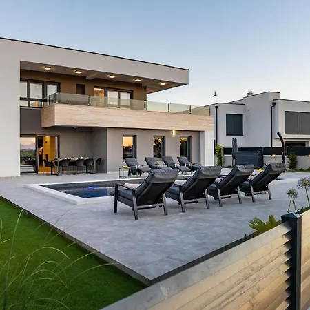 Dona Casa vacanze Nin