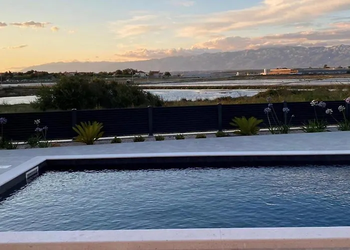 Dona Сasa de vacaciones *